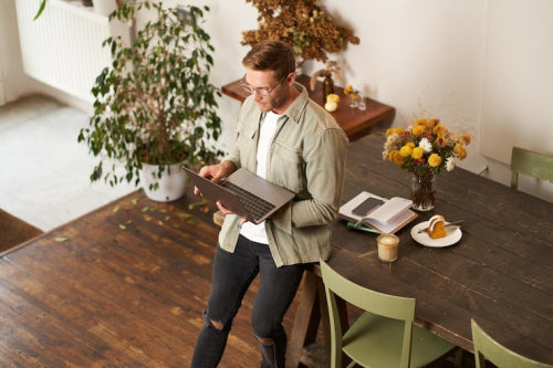 Exploring Interior Design Themes With Wooden Accents