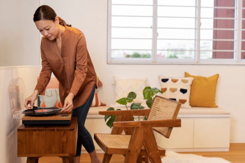 U.S. Buyers Seek Practical Yet Stylish Wooden Furniture